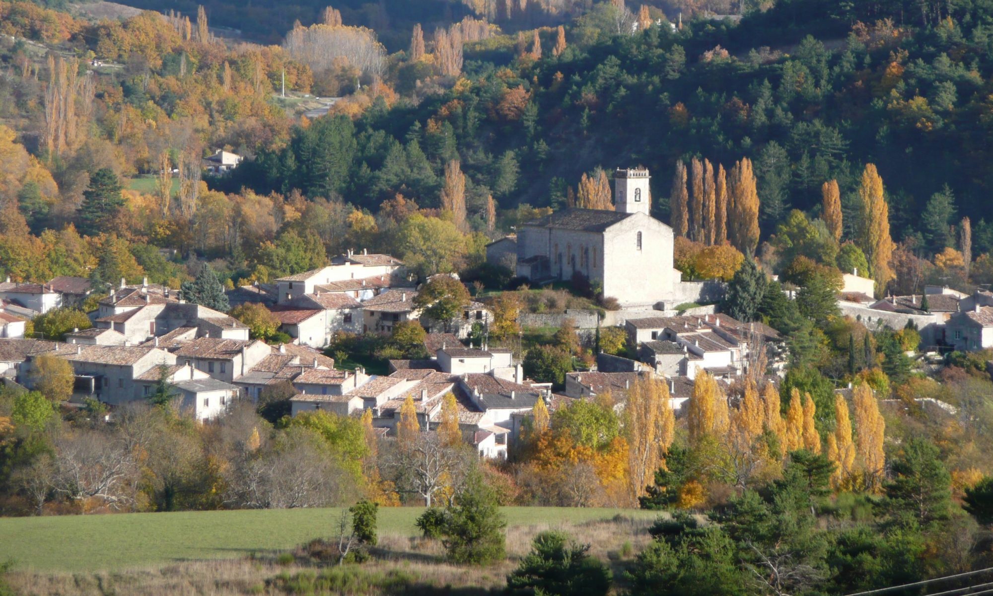 LA MOTTE CHALANCON en Drôme Provençale